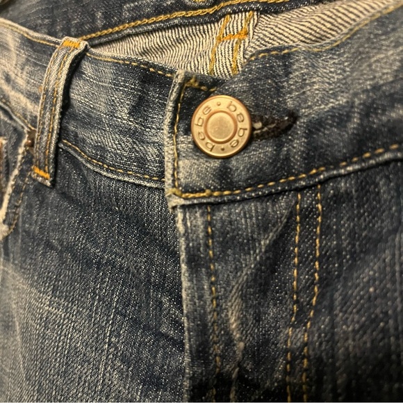Bebe Blue Distressed Medium Wash Denim Embellished Low Rise Y2K Flare Jeans 29 - Picture 2 of 10